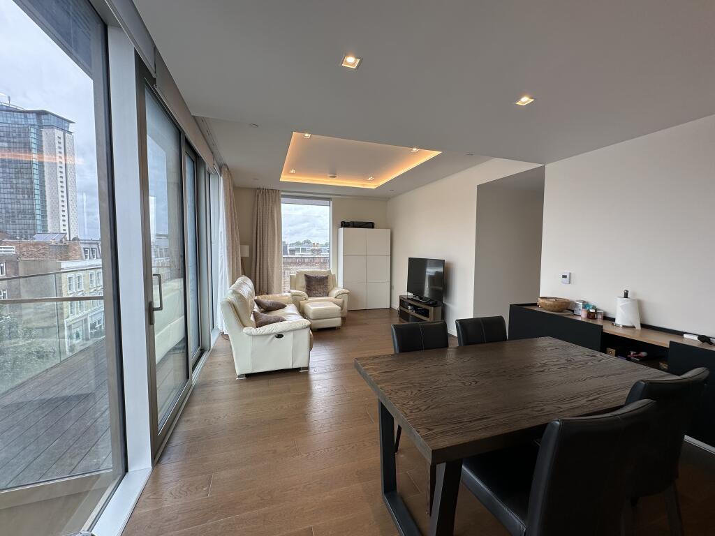 Apartment in London - View 4