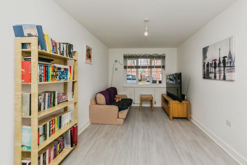 House in Hartford, Cheshire West and Chester - View 3