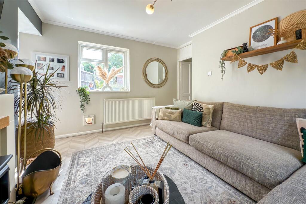 Additional image 14 of Reynolds Crescent, Sandridge, St. Albans, Hertfordshire, AL4