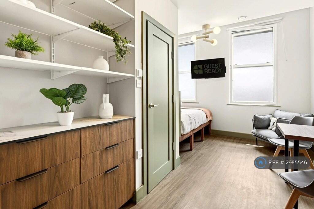 Apartment in London, Greenhill, Wealdstone - View 5