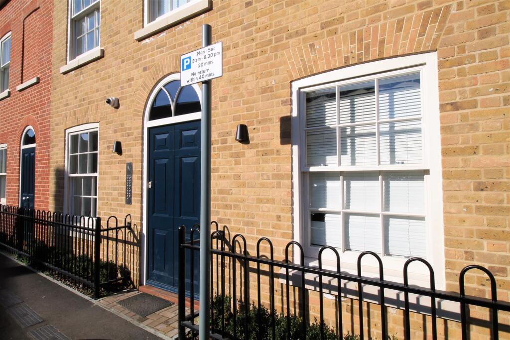 Main image of property: 12 Queningate Court, Canterbury - Ref 3360