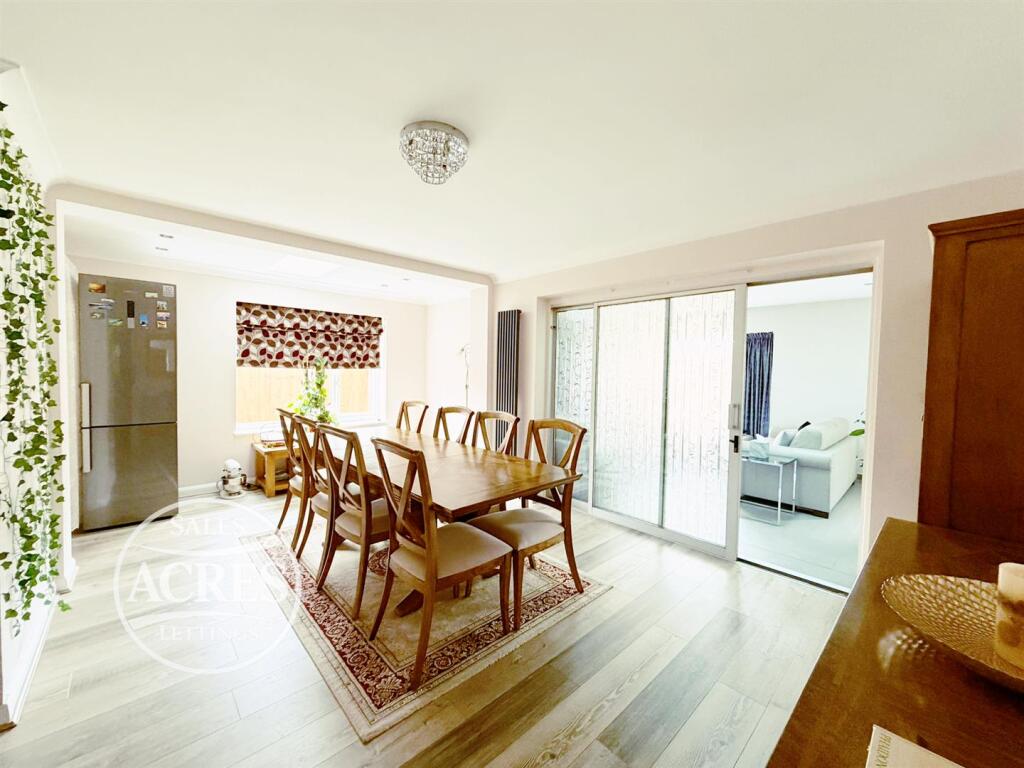 House in Birmingham, Milking Gate, Sutton Coldfield - More