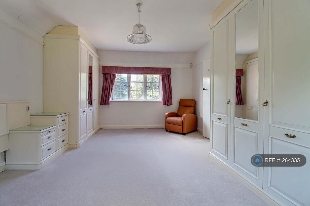 Additional image 15 of Southdown Road, Harpenden, AL5