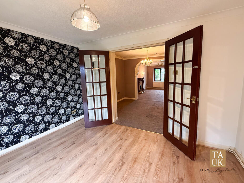 House in Manchester - More