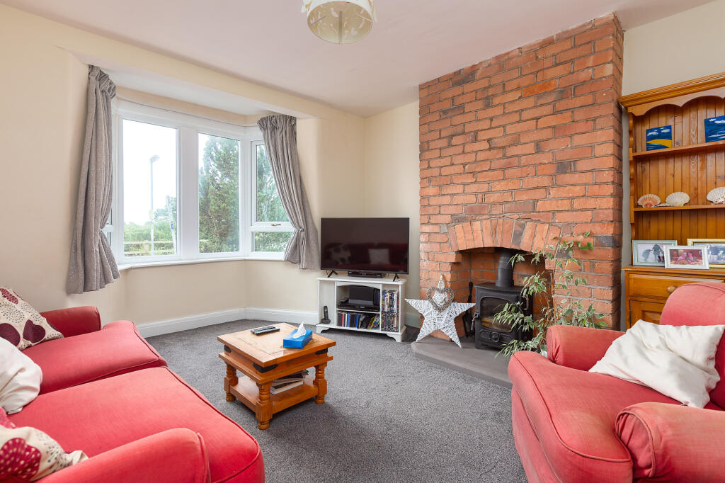 Manor Drive, Kirkham, PR4 - View 2
