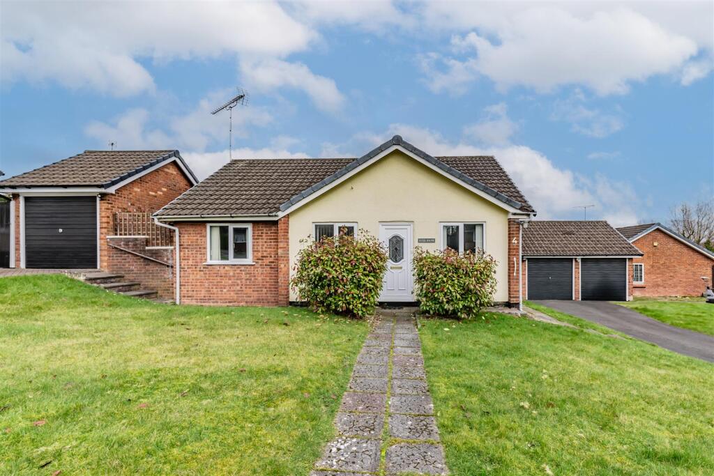 Main image of property: Rosebank - 4 Riverside Park, Northwich, CW8 1DS