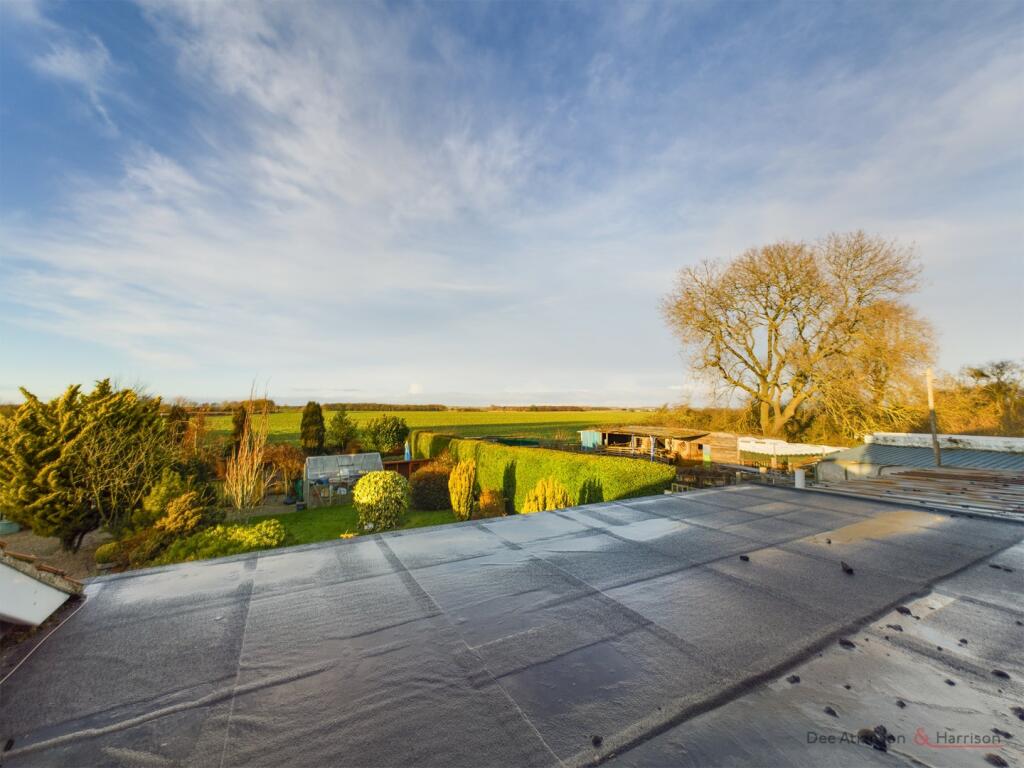Corner Cottage, Gransmoor, YO25 8HX photo 2