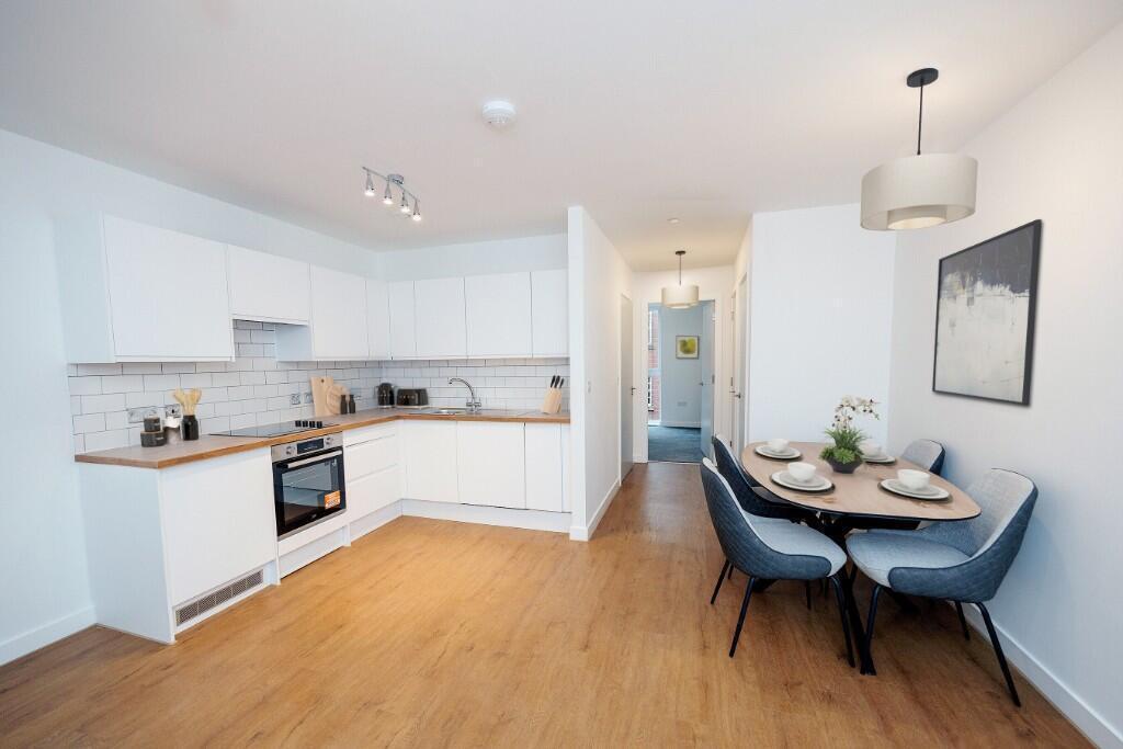 Apartment in Bolton, Greater Manchester - View 4