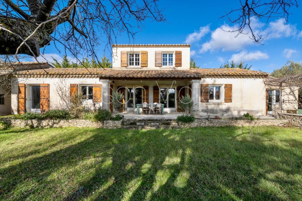 Main image of property: Provence-Alps-Cote d`Azur, Vaucluse, Cabrieres d'Avignon