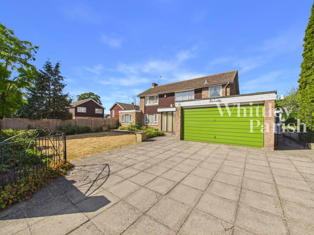 Main image of property: Roydon Road, Diss IP22 4LW