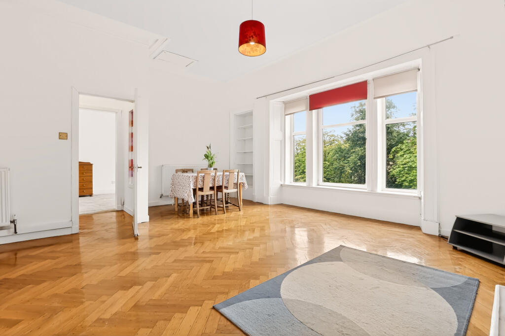 Apartment in Glasgow, Dowanhill - View 3