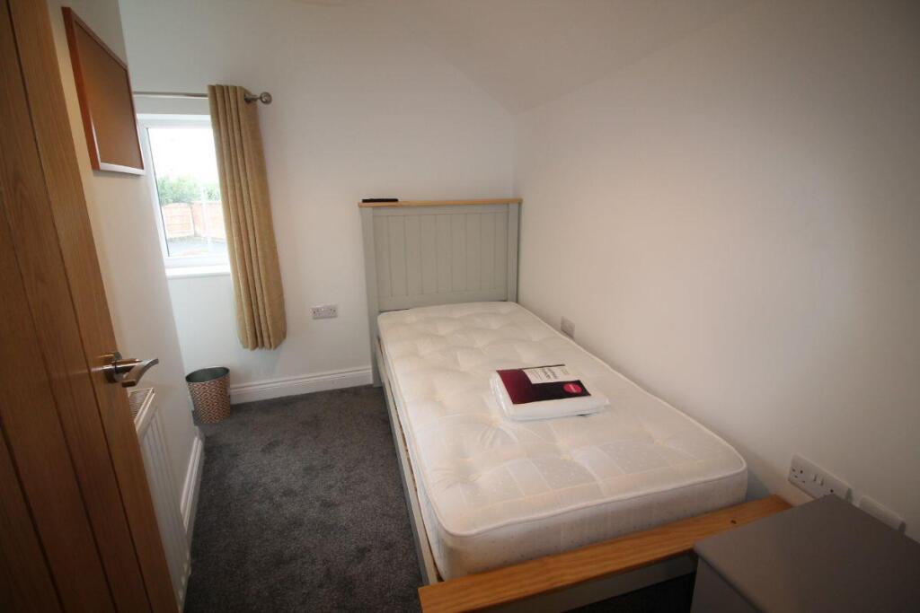 Apartment in Telford - More