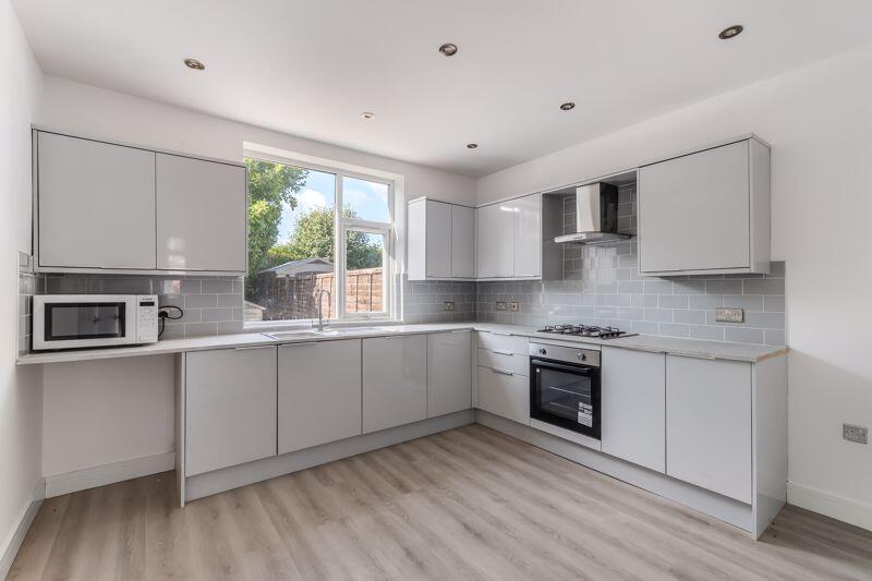 Additional image 5 of Royd Avenue, Gilstead