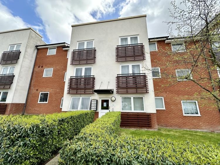 Apartment in Ipswich, Suffolk - View 2
