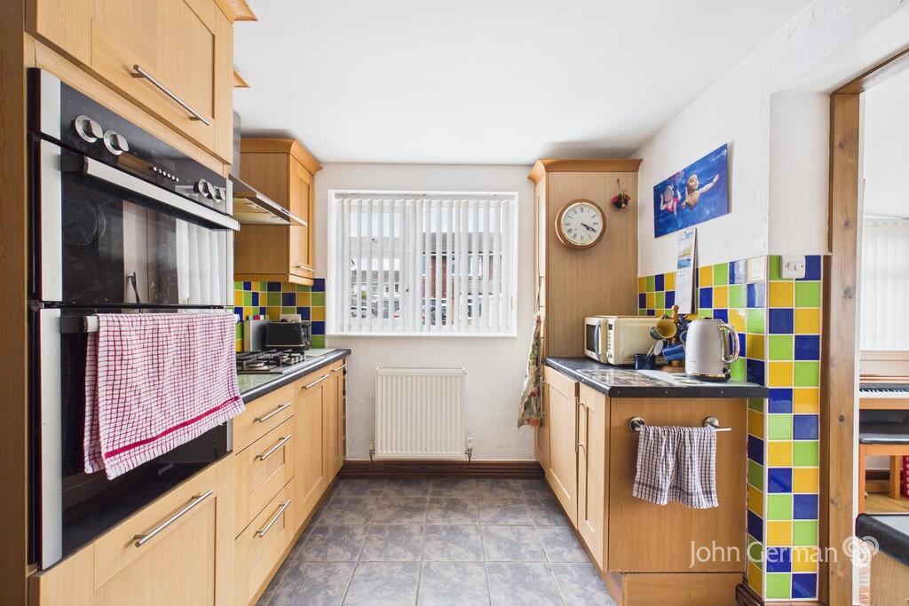 House in Swadlincote, Coton in the Elms - More