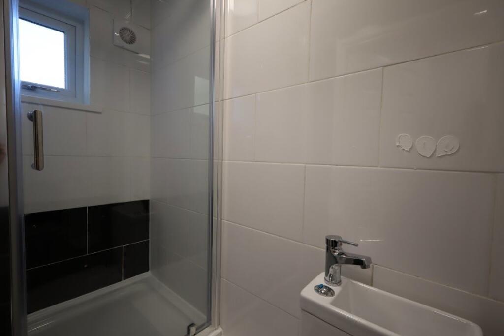House in Sheffield - View 5