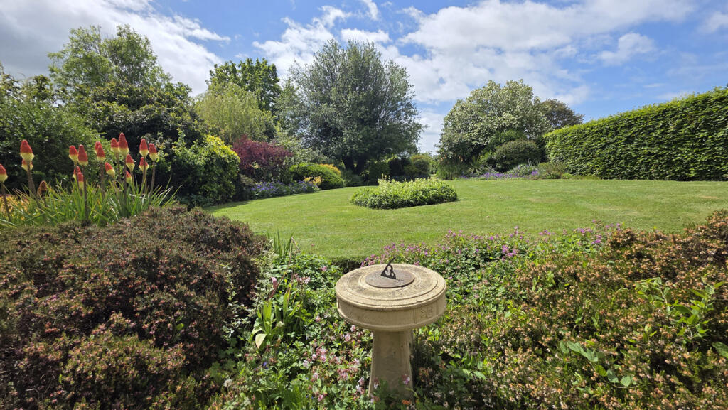 Main image of property: Tuckwell Close, Stockton, CV47