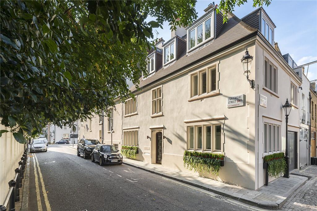 Main image of property: Ennismore Street, Knightsbridge, London, SW7
