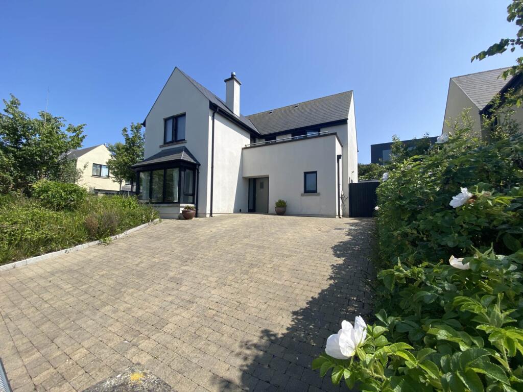 Main image of property: 5 Cluain Mara, Farm Lane, Kinsale, Co Cork, P17 X759