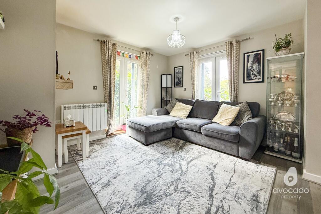 Apartment in Reading, Nores Hill, Shinfield - View 3