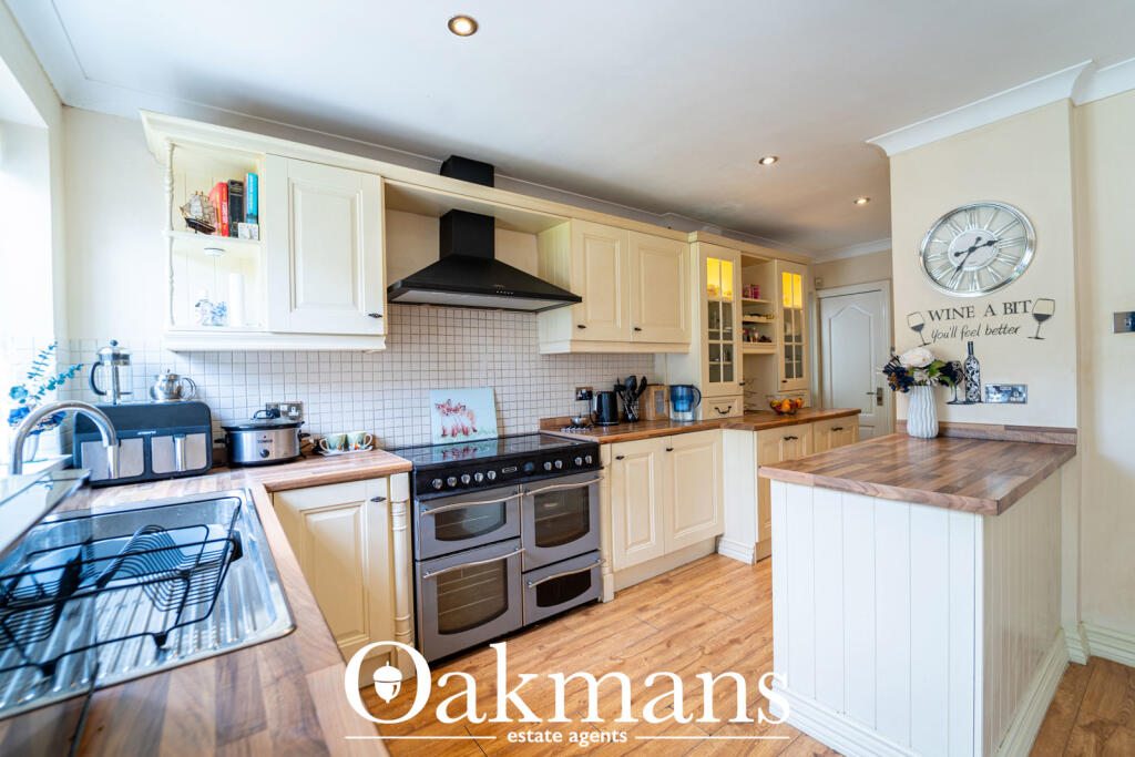 House in Birmingham, West Midlands - View 4