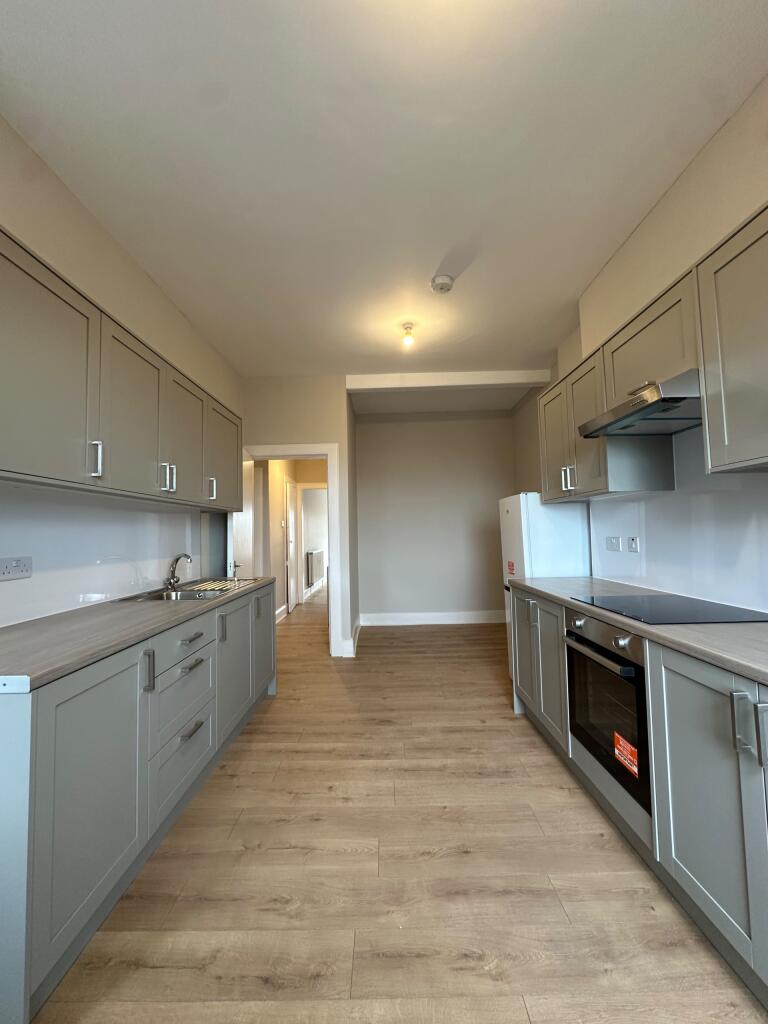Main image of property: Portobello High Street, Edinburgh, EH15 1DA