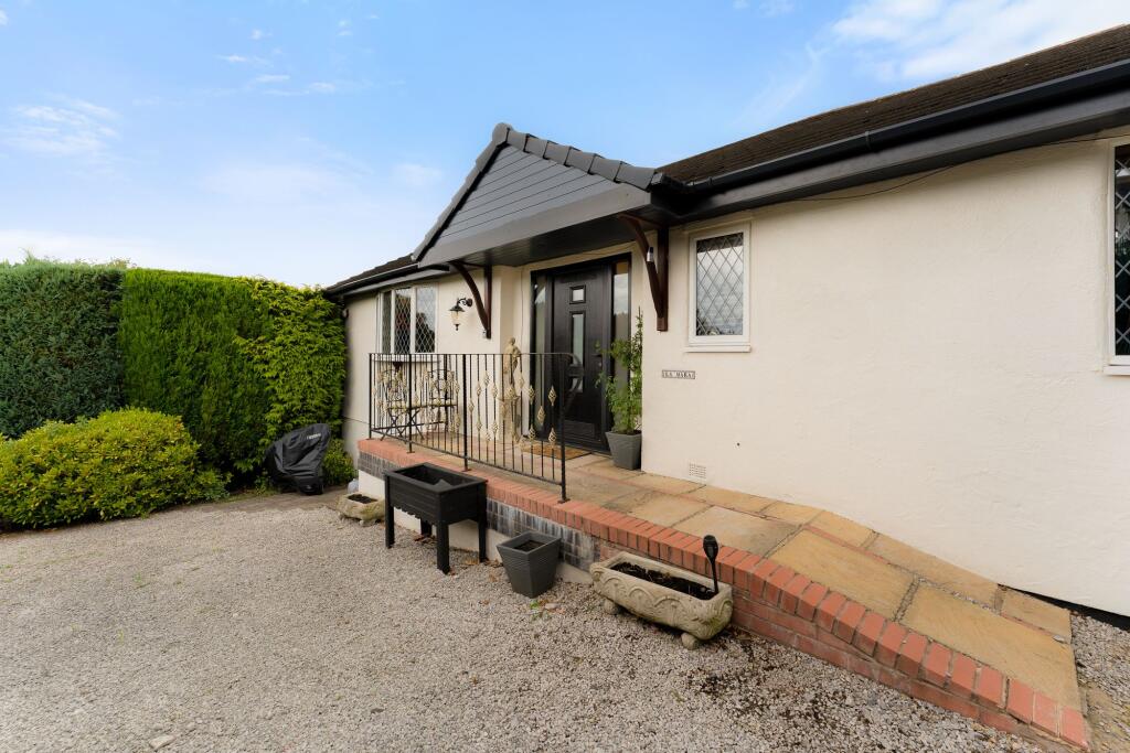 House in Norley, Hatchmere - View 5