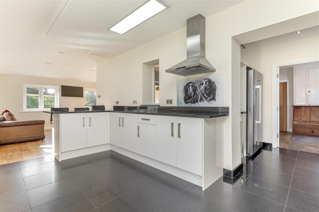 House in Leathley, North Yorkshire - View 3