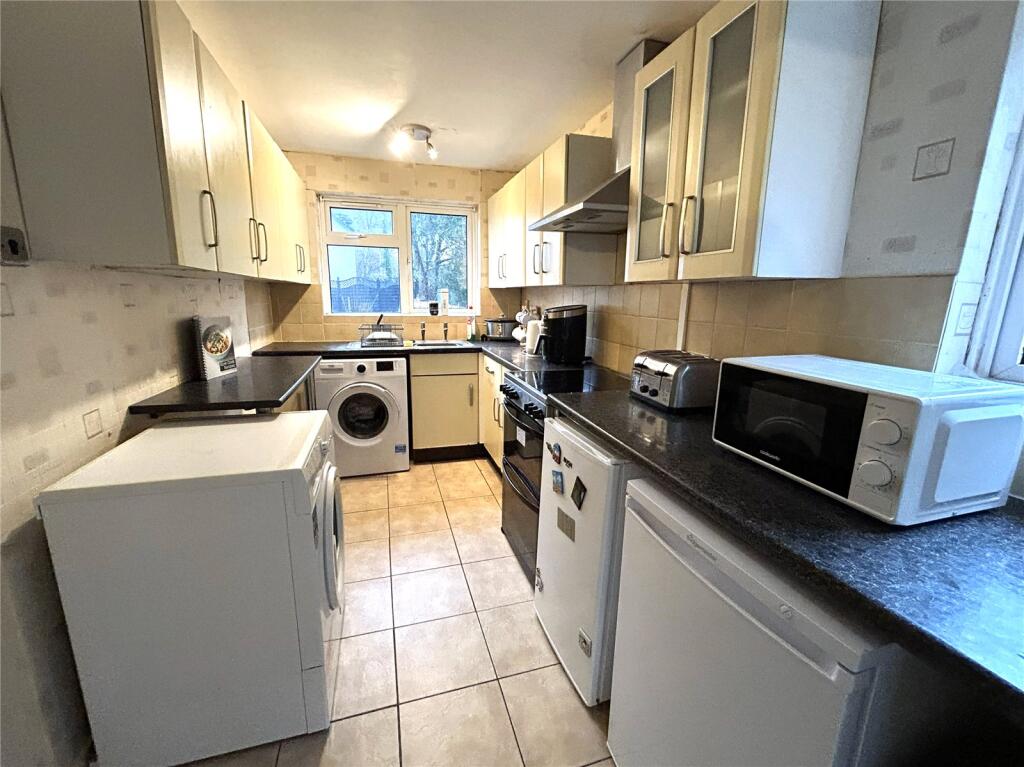 Apartment in Bristol - View 4