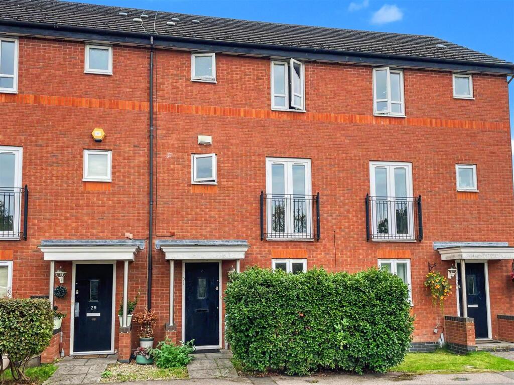Main image of property: Southernhay Avenue, Knighton, Leicester