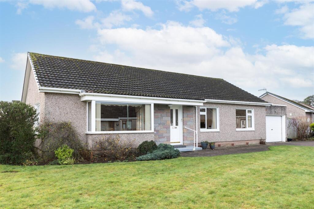 Main image of property: 2 Oakdene Place, Scone, Perth, PH2 6PD