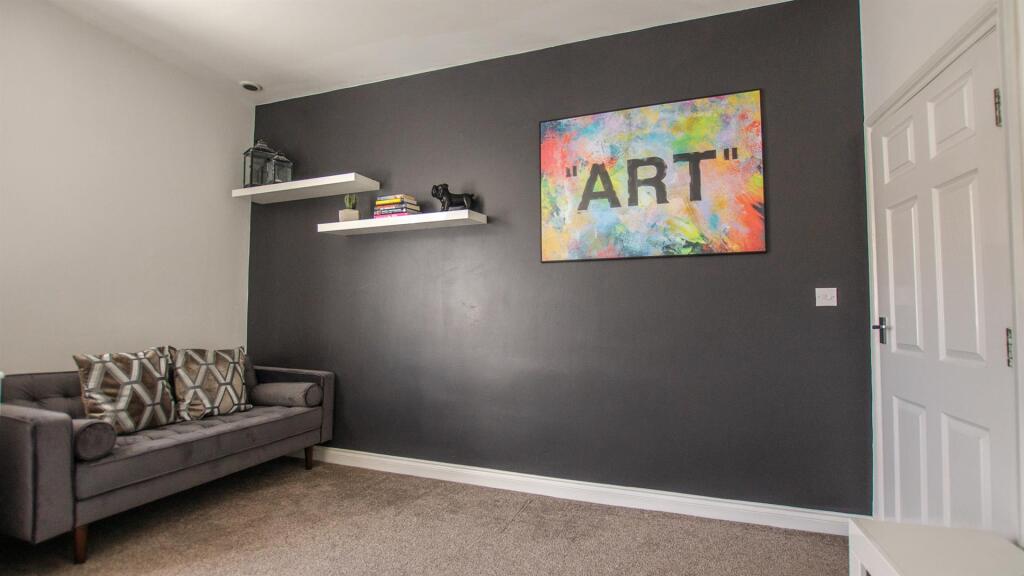 Apartment in York - View 5