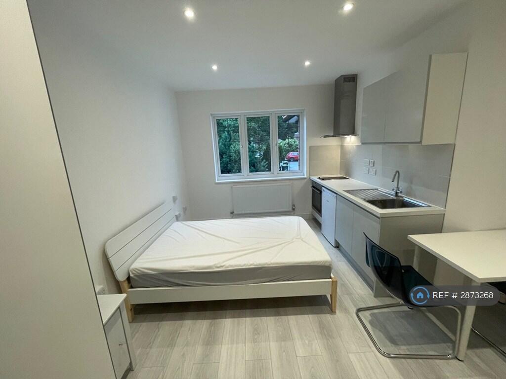 Main image of property: Wycombe Gardens, London, NW11