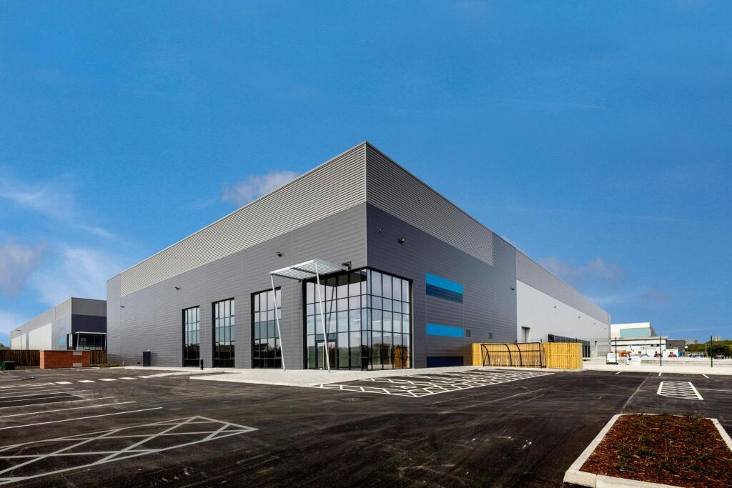 01_cover_building_exterior.jpg