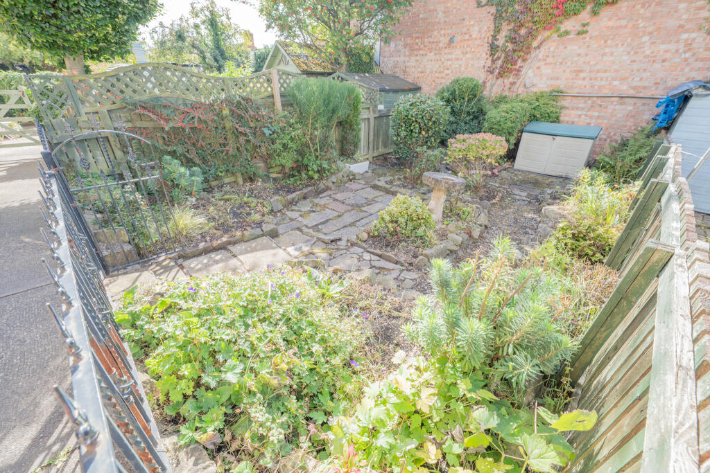 Main image of property: Elder Grove, Low Fell, Gateshead