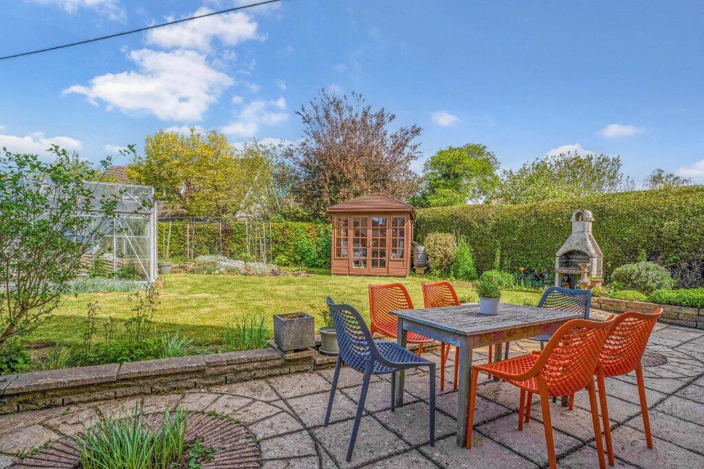 Moreton-in-Marsh, Gloucestershire, GL56 - View 2