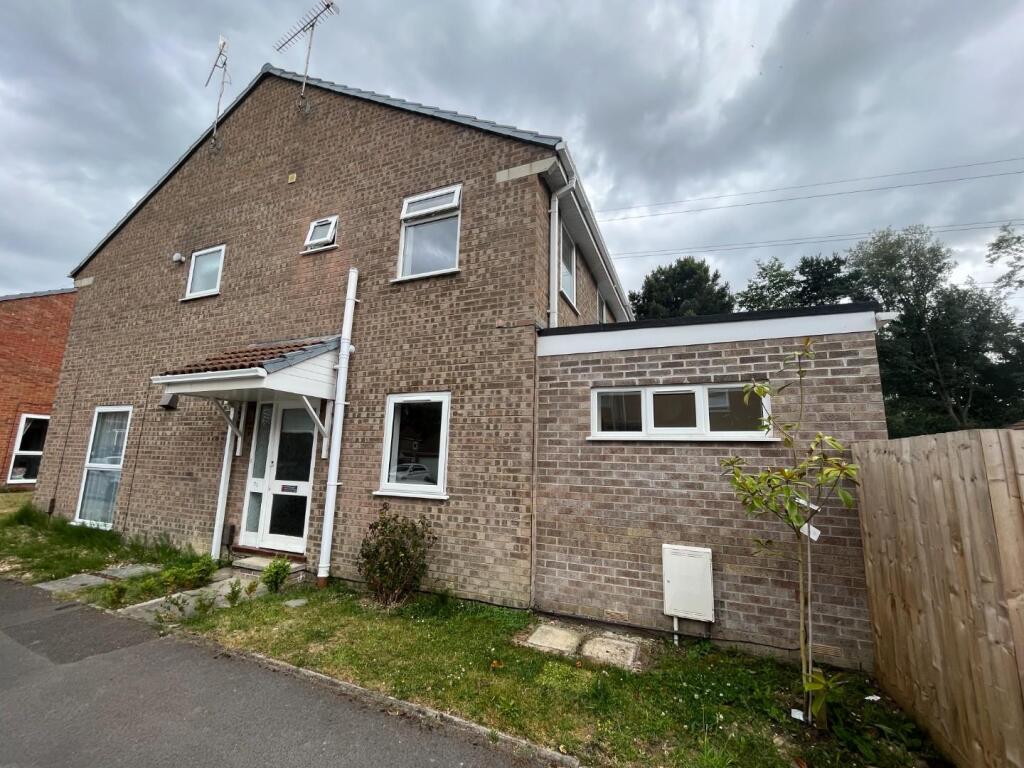 House in Poole, Canford Heath