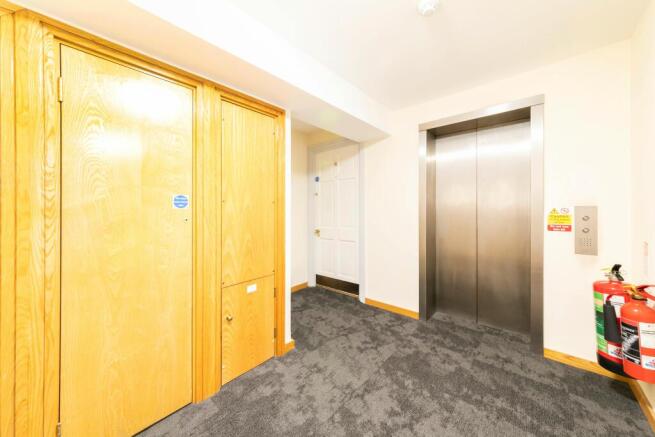 Suite 3, 17 Pepper Street -14.jpg