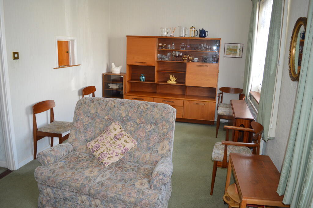 House in St Athan, Higher End, St. Athan - View 5