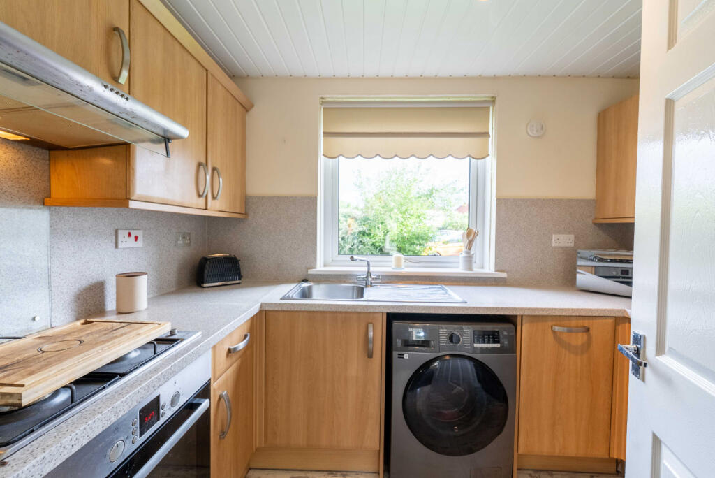 Apartment in Bellshill, Orbiston - View 5