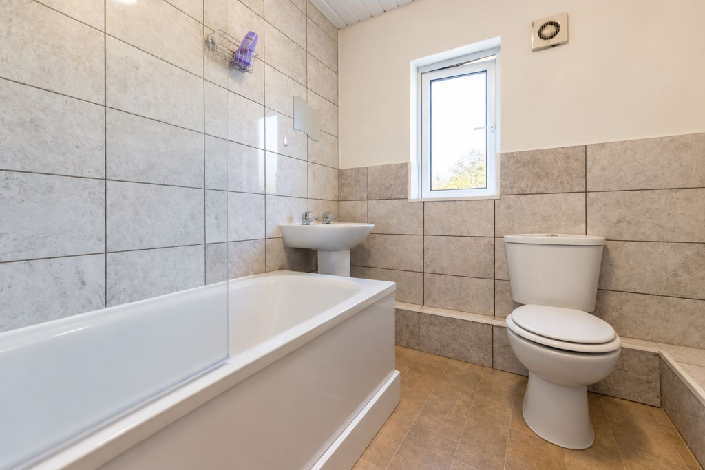 House in Leeds - View 5