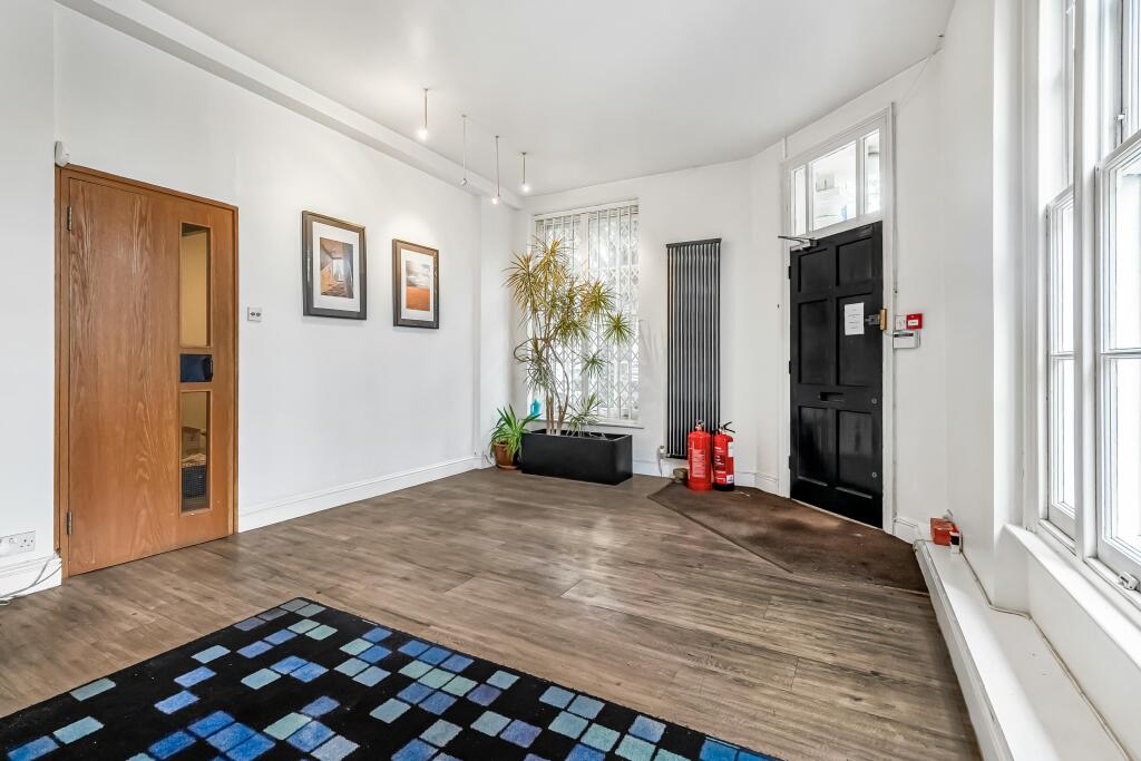Entrance Hall.jpg