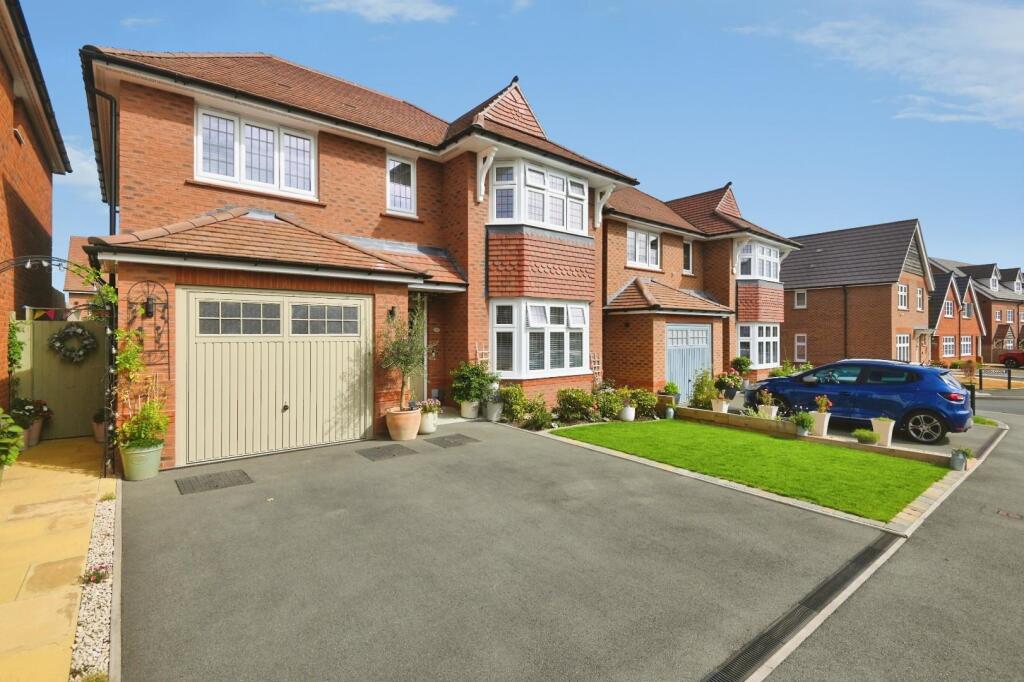 House in Tamworth, Staffordshire - View 2