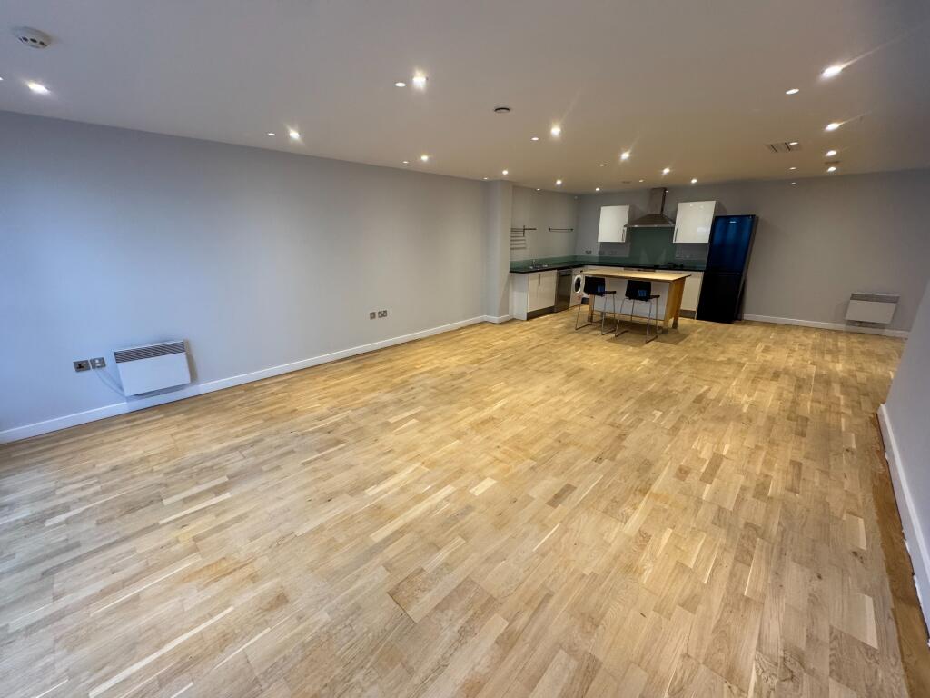 Main image of property: The Reach, 39 Leeds Street, L3