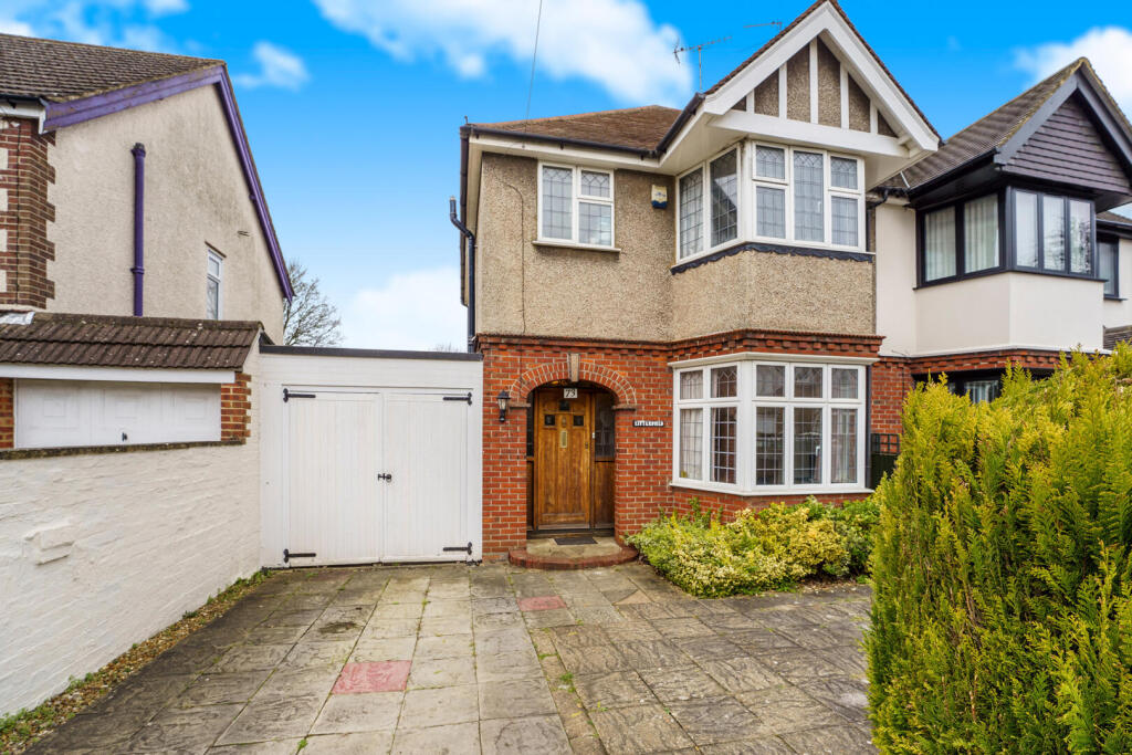 Main image of property: Wychwood Avenue, Luton
