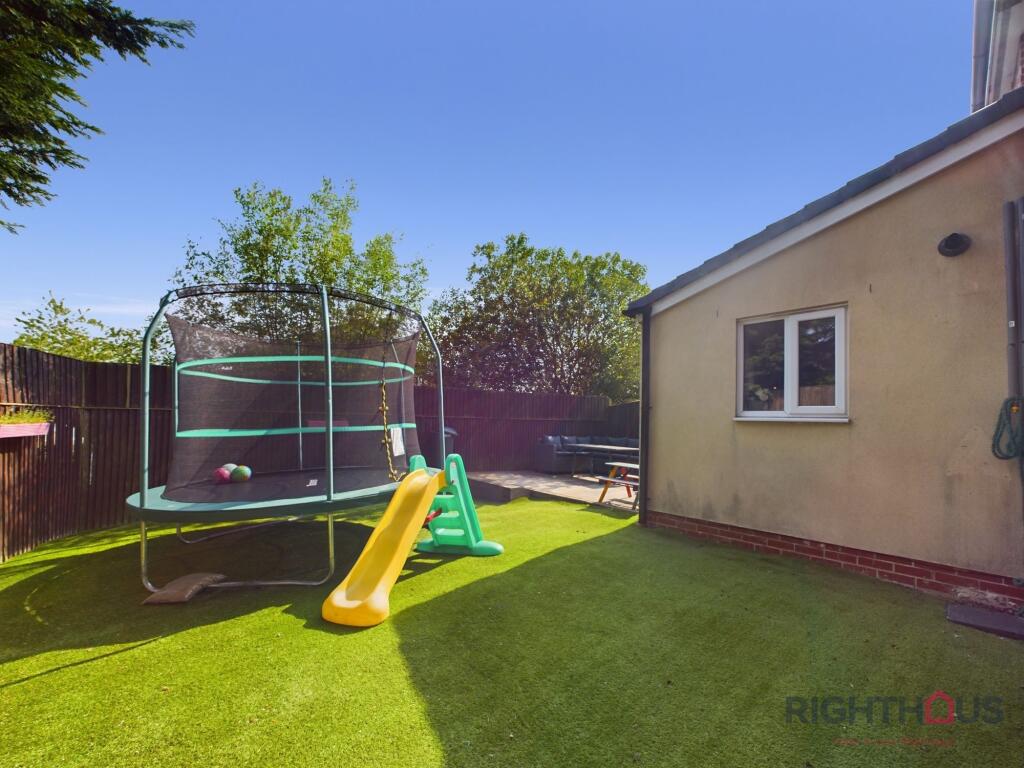 Additional image 19 of Lime Vale Way, Bradford, BD6