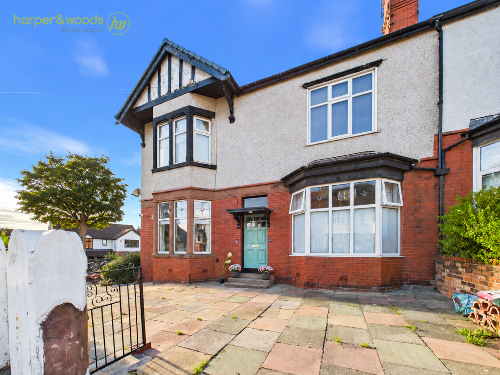 Apartment in Chester - View 5