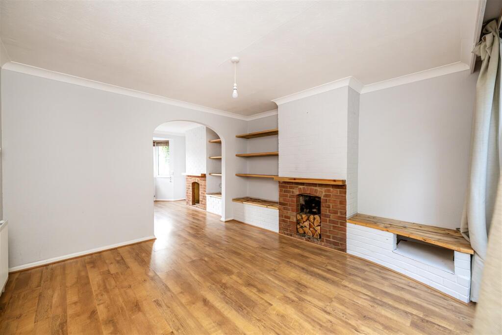 House in Hemel Hempstead, High Wycombe Community Board - View 5