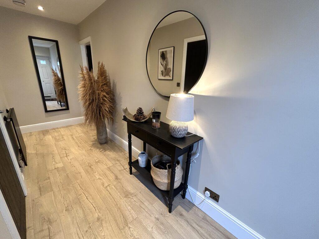 60 Manor Park, Mirfield, WF14 0EP photo 3