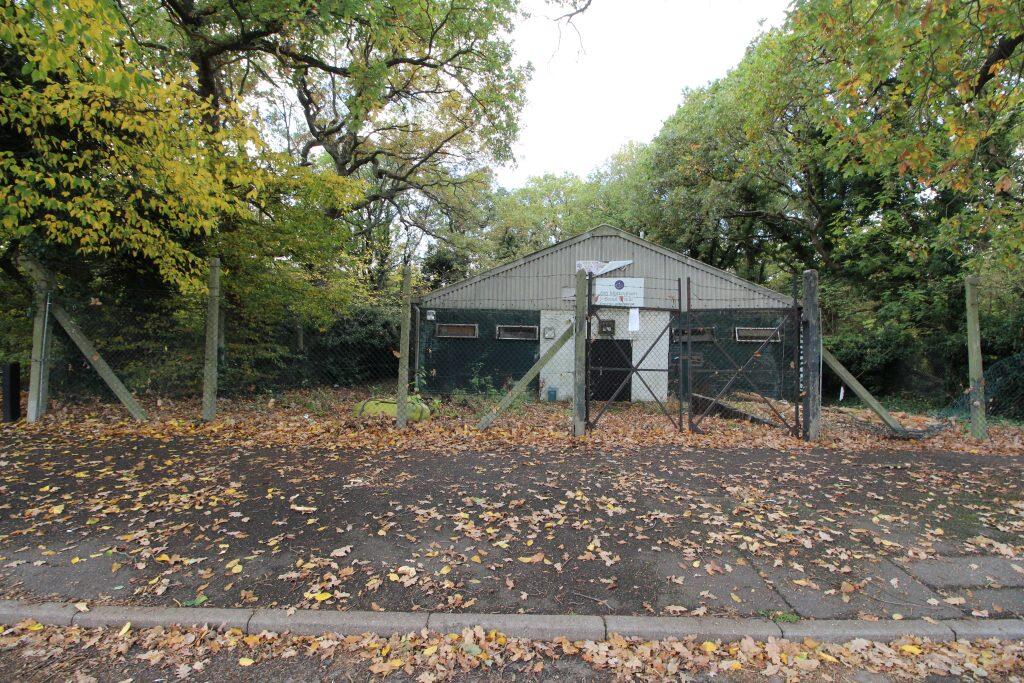 Studio house on Land at Court Farm Road, Mottingham, SE9 4JW, £300,000